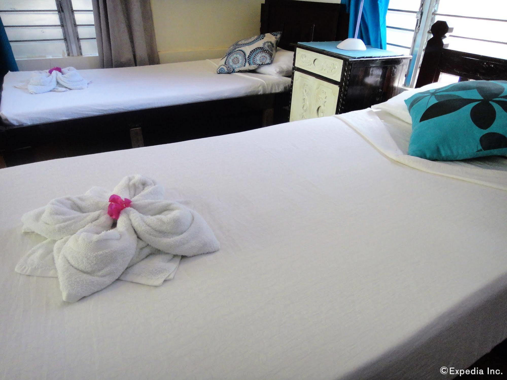 By The Bay, Jacana Bed & Breakfast Puerto Princesa Exteriér fotografie